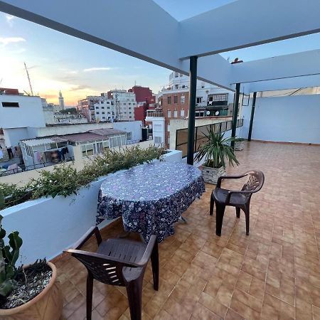 Appartement Centre-Ville Avec Piscine Pour Enfants Tánger Exterior foto